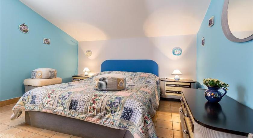 Apartments Bardak Ližnjan Oda fotoğraf