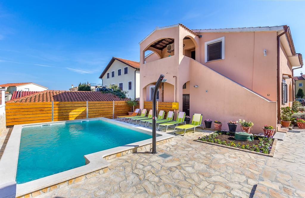 Apartments Bardak Ližnjan Dış mekan fotoğraf