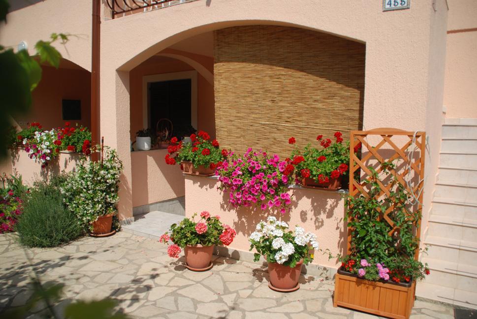 Apartments Bardak Ližnjan Oda fotoğraf