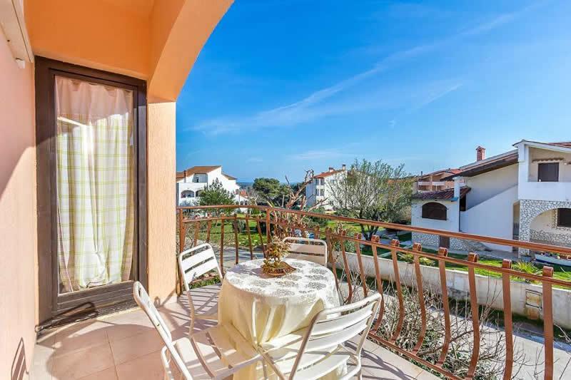 Apartments Bardak Ližnjan Oda fotoğraf